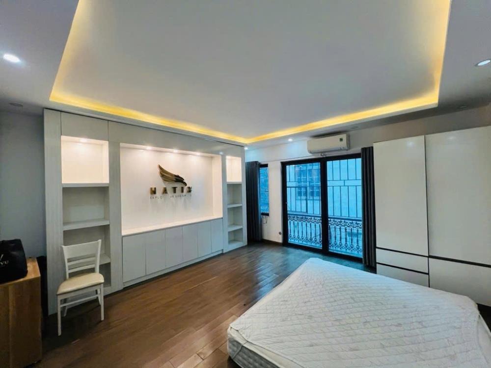Bán Nhà Hoàng Mai Giá Tốt - 50m2 Full Nội Thất, Ô Tô Đỗ Cổng