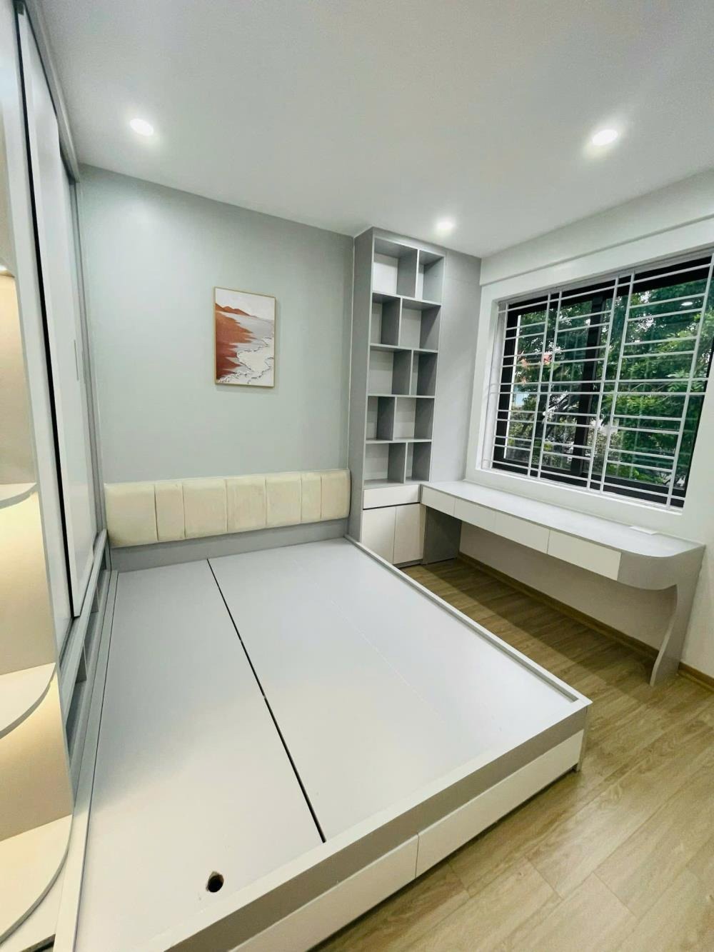 Căn hộ hiếm có - 76m2 - 3PN - Bán đảo Linh Đàm - Giá 4.75 tỷ
