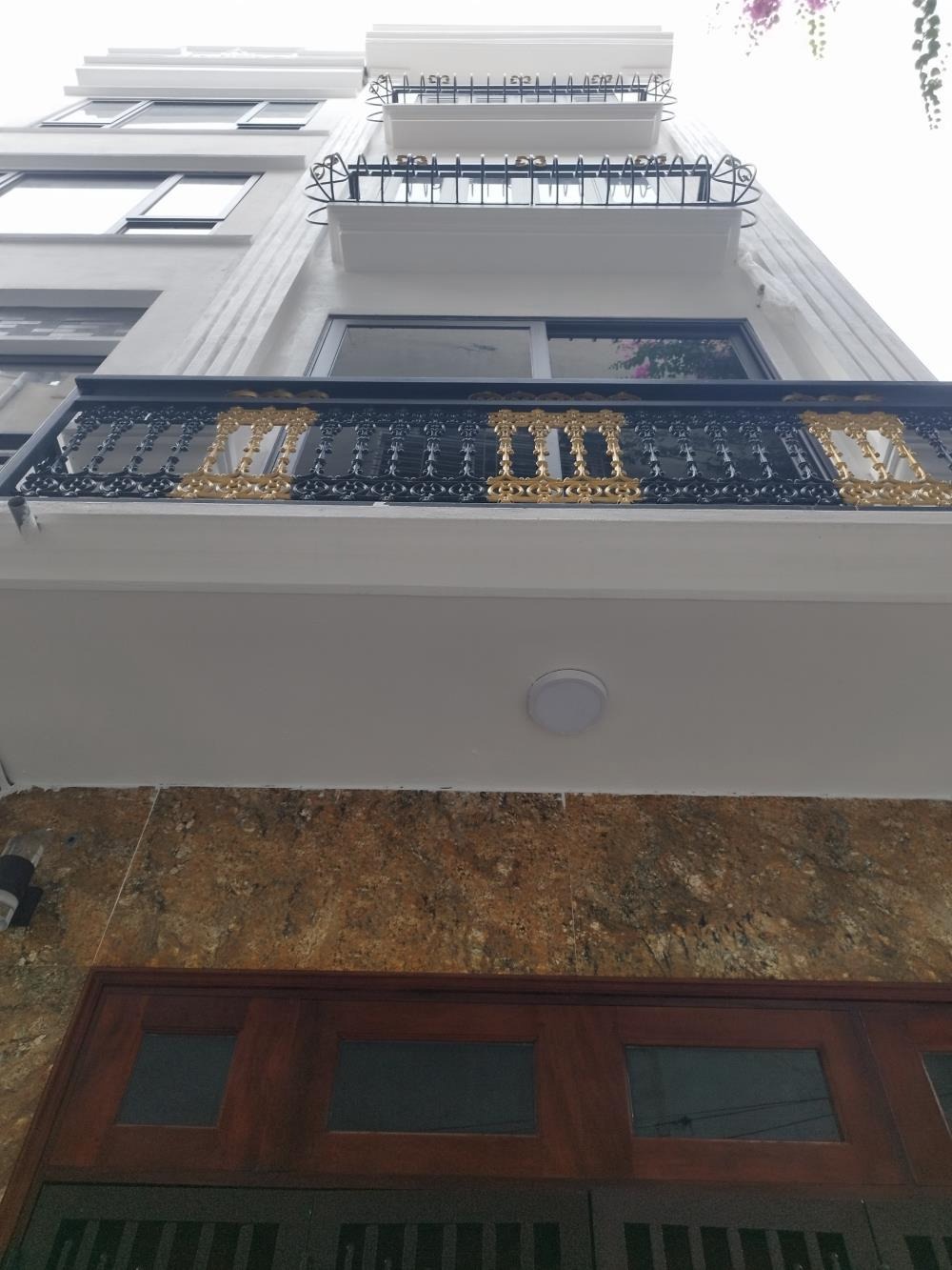 Bán nhà Hà Trì Vị Trí Đẹp, 33m2, 5 Tầng, Giá 5.8 Tỷ - Pháp Lý Sổ Đỏ