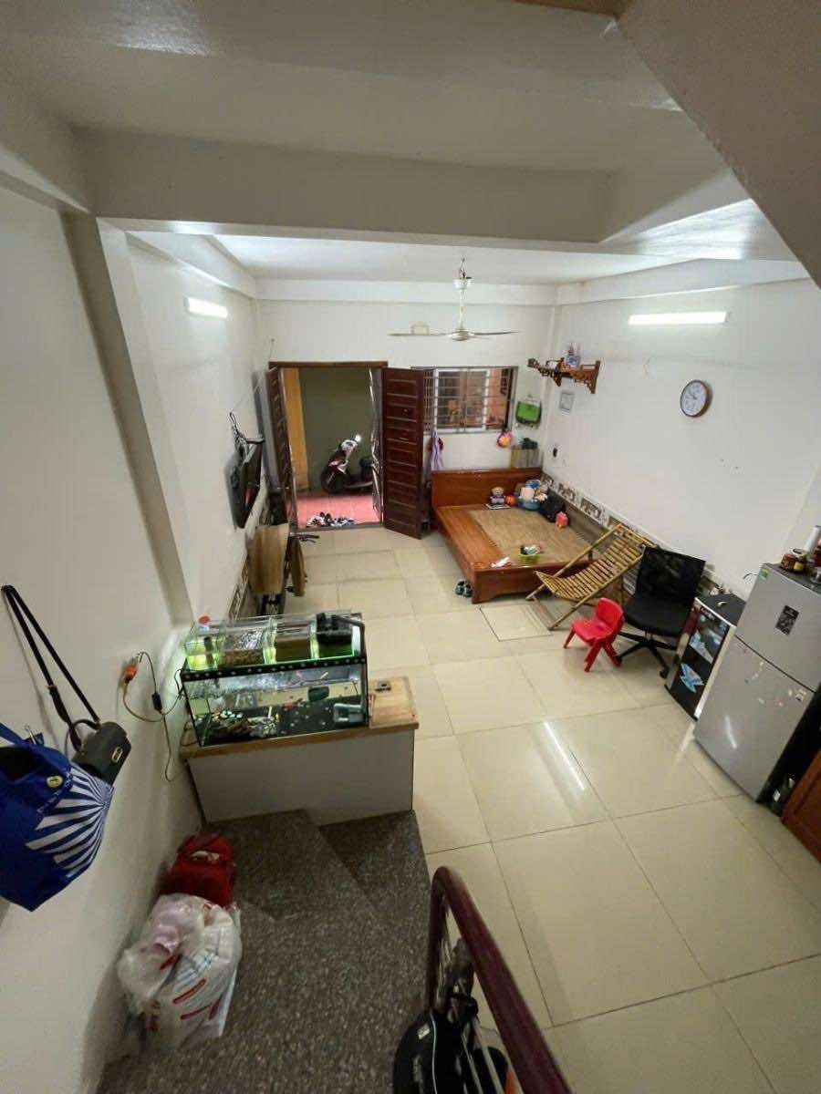 Bán Đất Tặng Nhà - Phố VIP Hoàng Quốc Việt - 50m2 - Giá 8 Tỷ | Đầu Tư Sinh Lời