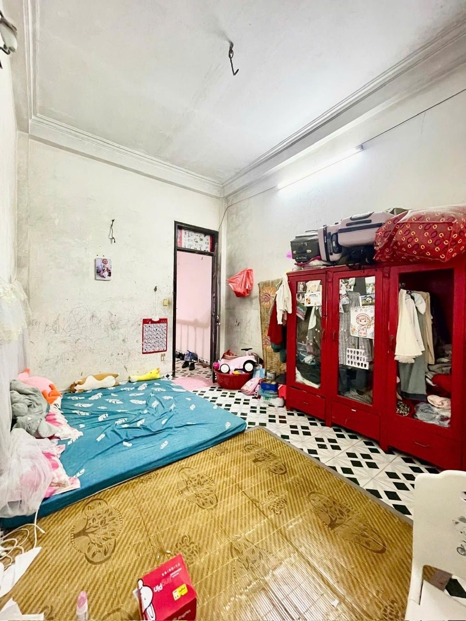 Bán Đất Tặng Nhà Thái Hà - Đống Đa - 49m2 - Ngõ Thông - Giá 12.9 Tỷ