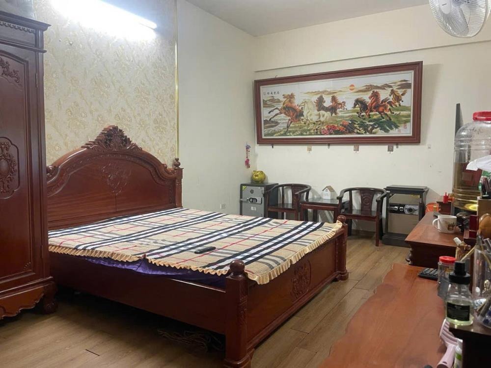 Bán căn hộ K33 Quân Đội Long Biên - 2PN, 4.3 tỷ - Vị trí đẹp, tiện ích đầy đủ