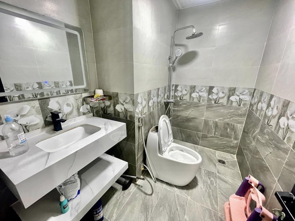 Căn Góc 106m² 3PN Full Nội Thất Mỹ Đình - Giá Chỉ 5.7 Tỷ