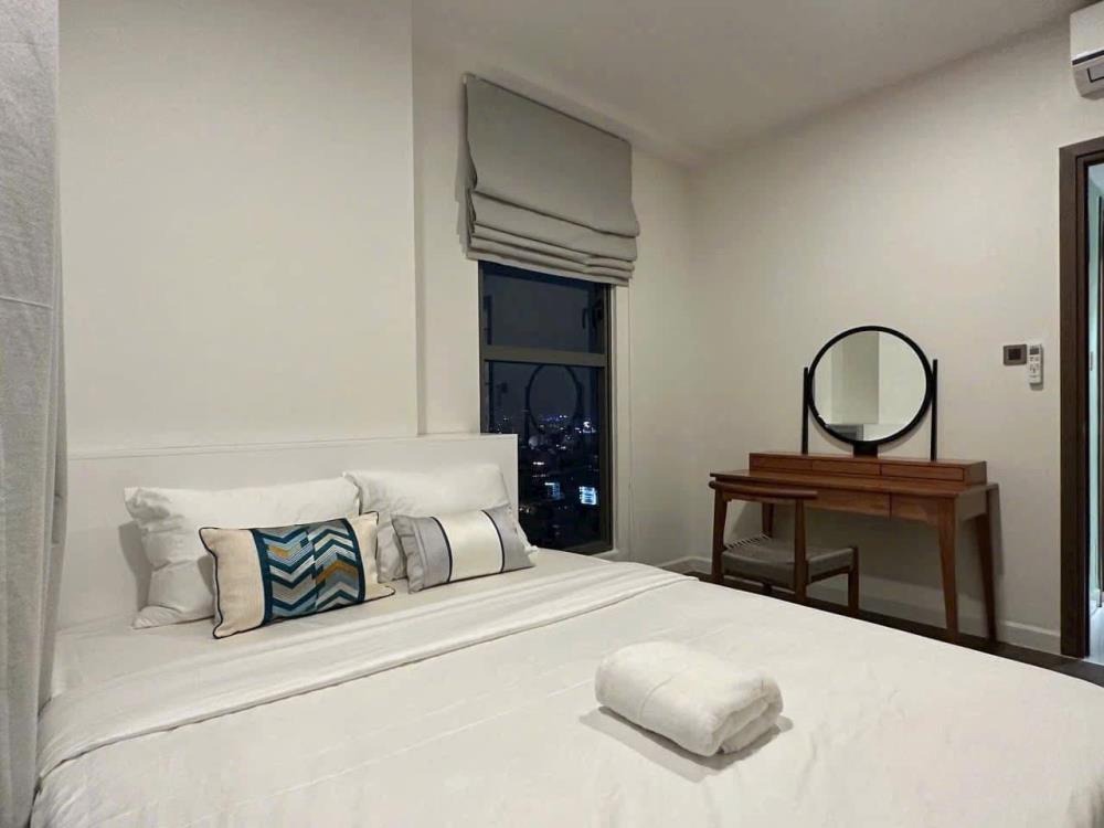 Căn Hộ 2PN View Hồ Bơi, Gần Sân Bay - 1.7 Tỷ (50m2)