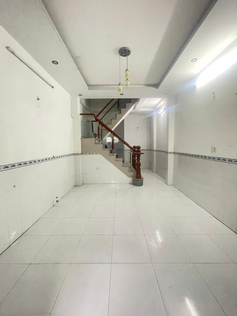 Bán Nhà 1 Trệt 1 Lầu Phú Hòa Đông, Củ Chi - 126m2 SHR - Giá Tốt