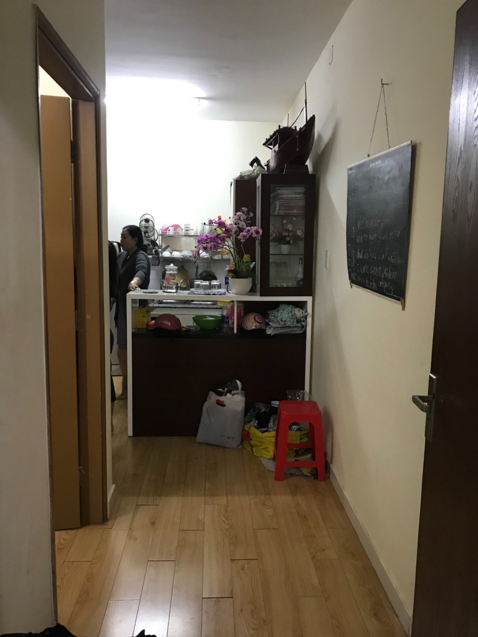 Căn Hộ HQC Hóc Môn 50m2 - Giá 1.1 Tỷ - 2PN, 1WC