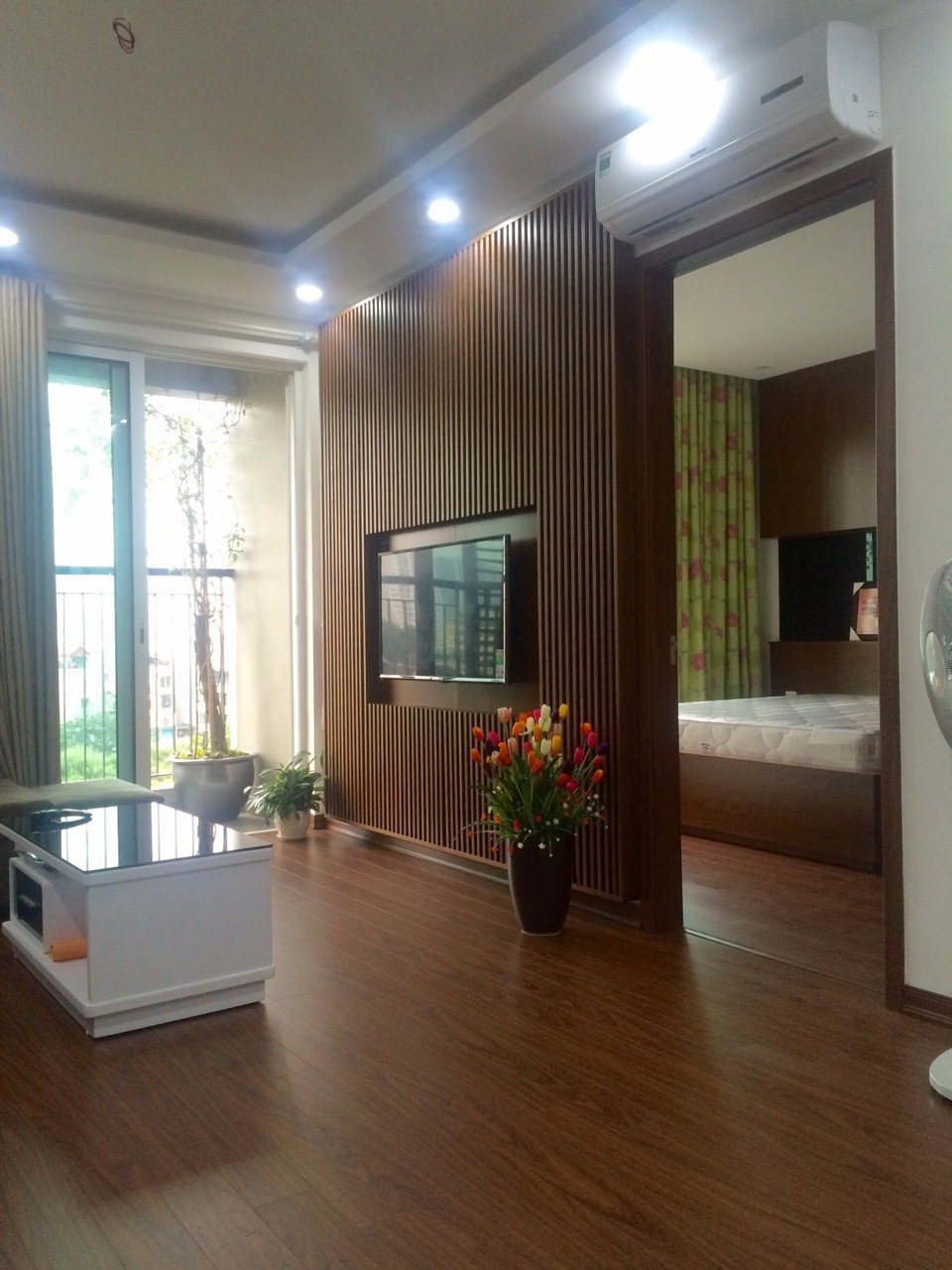 Chuyển nhượng gấp căn hộ 2PN, 76m2 Seasons Avenue - Full nội thất, View đẹp, Giá 5.5 tỷ