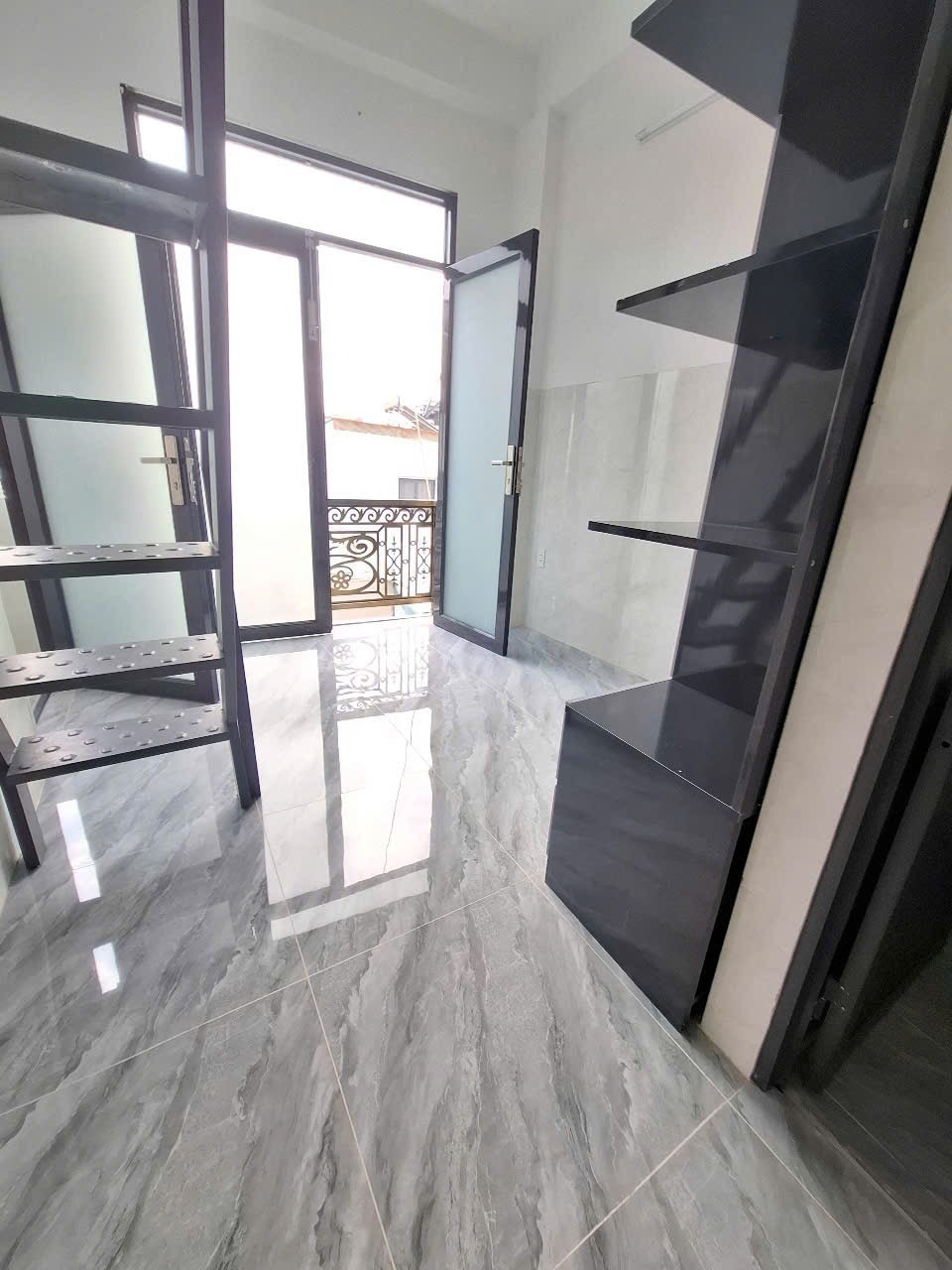 Nhà 7 Tầng, 24 Phòng Cho Thuê - Nguyễn Thái Sơn, Gò Vấp - Giá 17.99 Tỷ