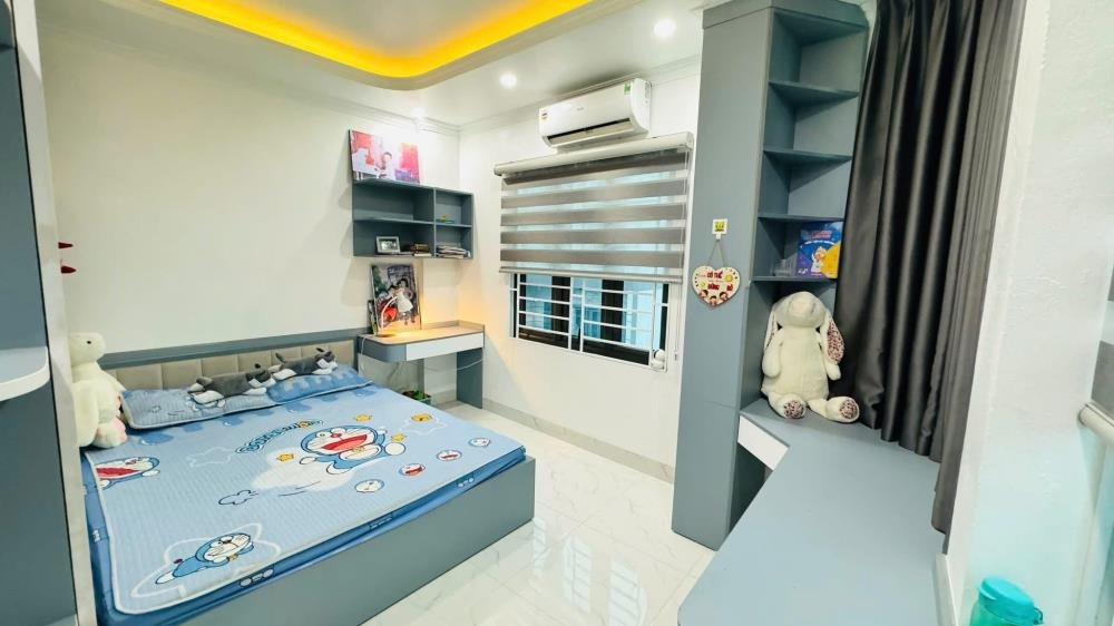 Tập thể Công an Đa Sỹ - Ngõ Oto 4 Tầng, Giá Rẻ Đầu Tư