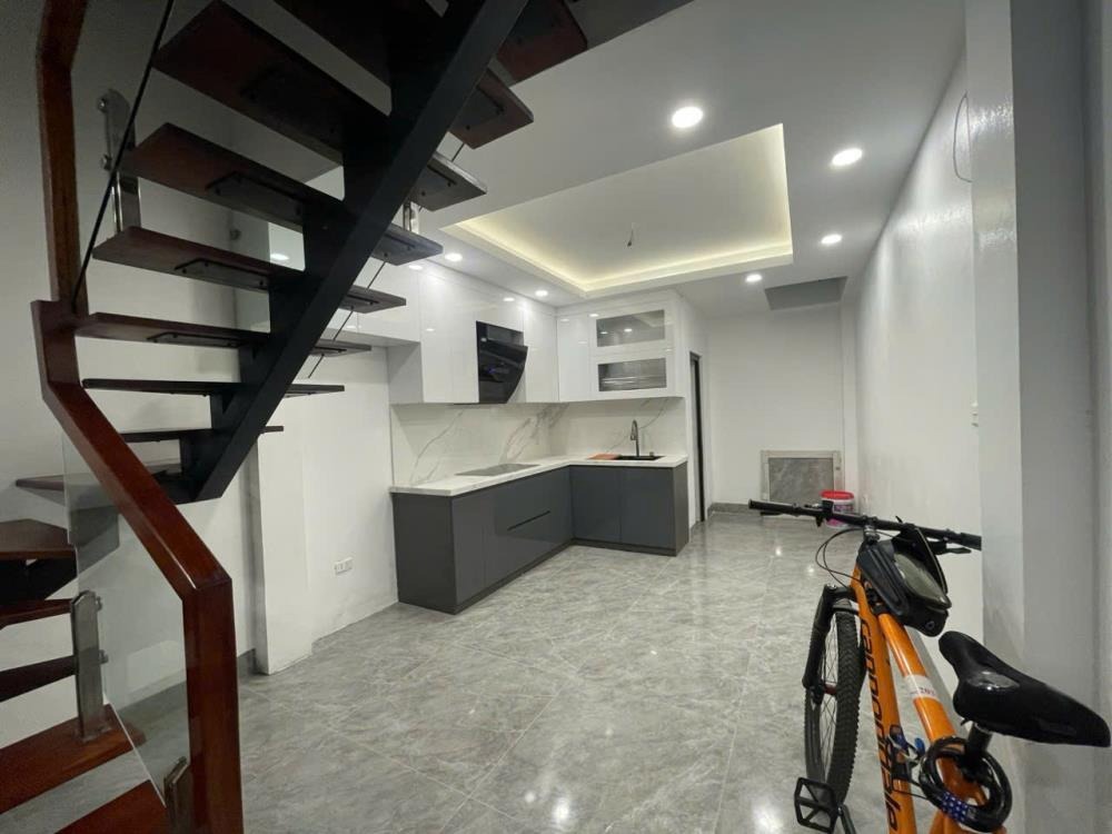Dương Nội Hà Đông: Siêu phẩm 5 tầng xây mới 40m2 - Giá 5.5 tỷ