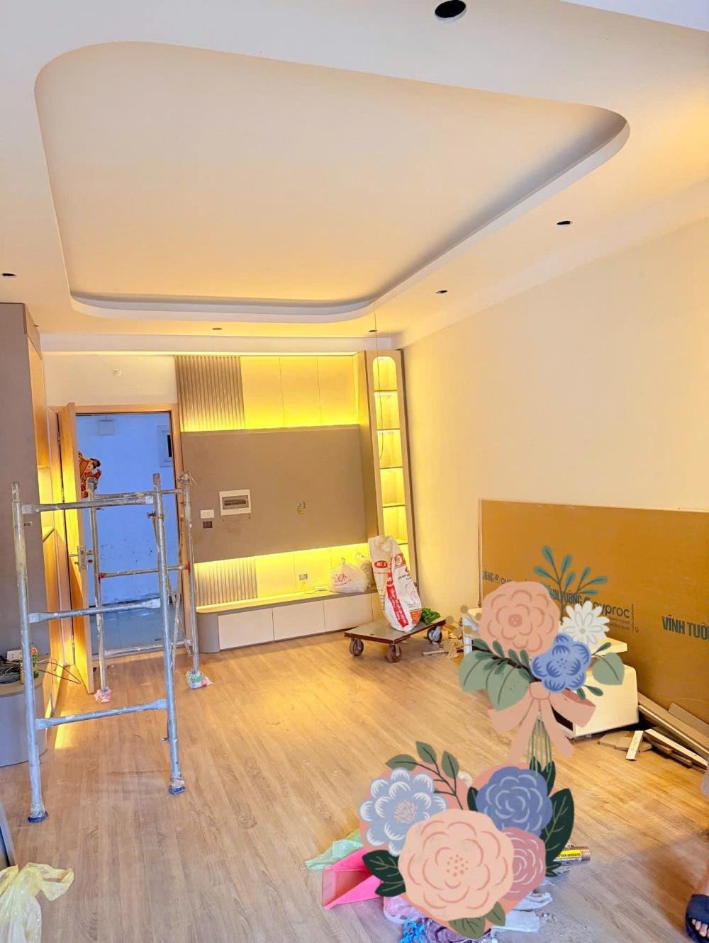Căn Góc 2PN, Full Nội Thất, View Hồ - Giá 2.5x Tỷ Tại Cienco5