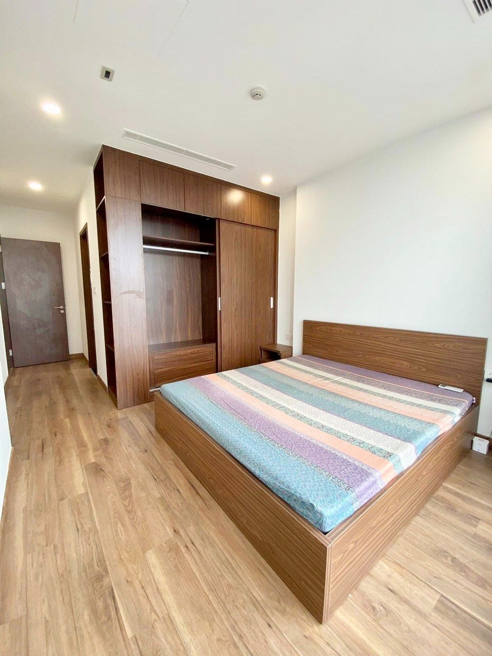 Bán Căn Hộ 3PN Hinode City - View Đẹp, Giá Tốt, Sổ Đỏ Lâu Dài
