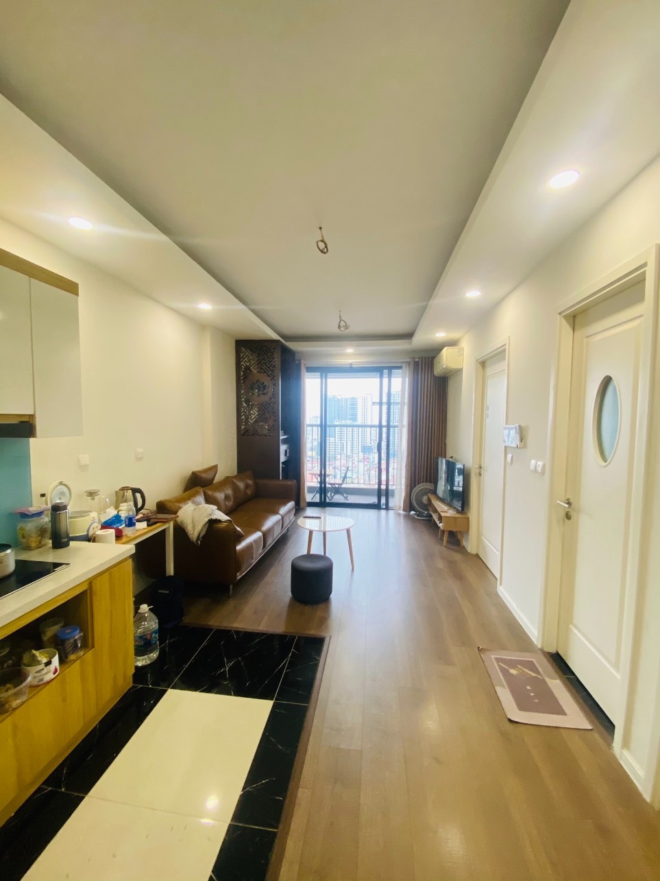 Bán Căn Hộ 2PN Imperia Sky Garden - 63m2 - Giá 5.x Tỷ - Full Nội Thất