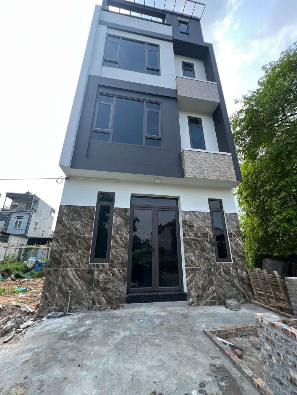 Bán nhà Kim Chung, Hà Đông: 3 tầng, ô tô vào tận cửa, giá đầu tư