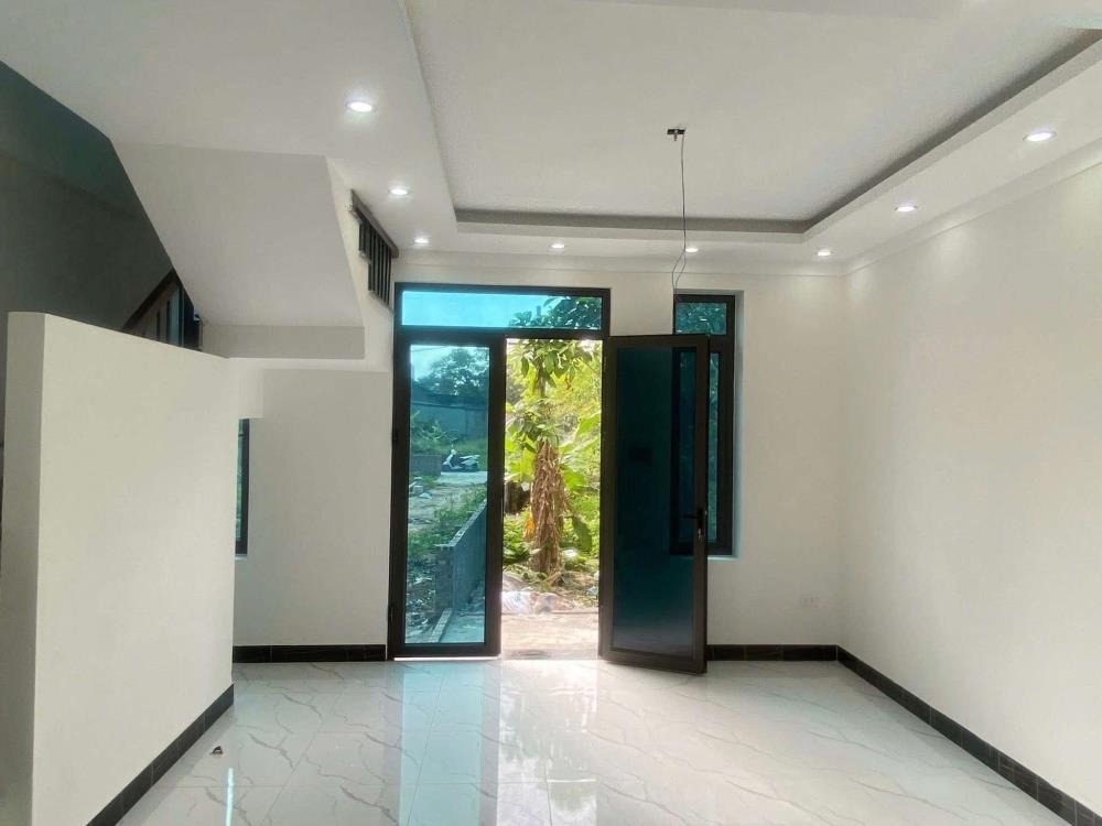 Bán nhà Kim Chung, Hà Đông: 3 tầng, ô tô vào tận cửa, giá đầu tư