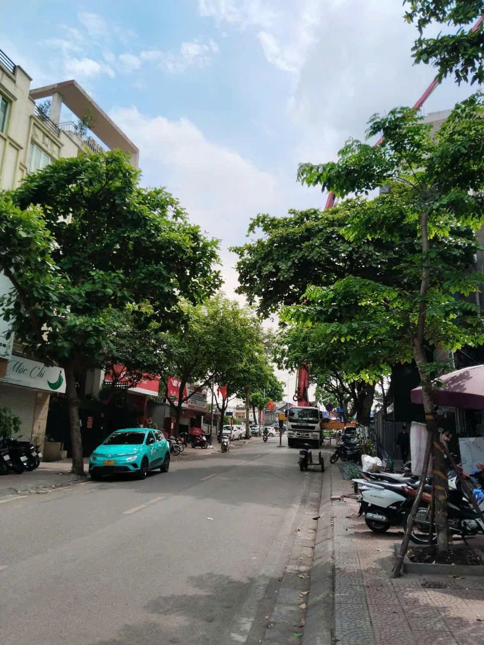 Bán nhà Bạch Mai giá 11 tỷ - 57m2, ngõ thoáng, gần phố