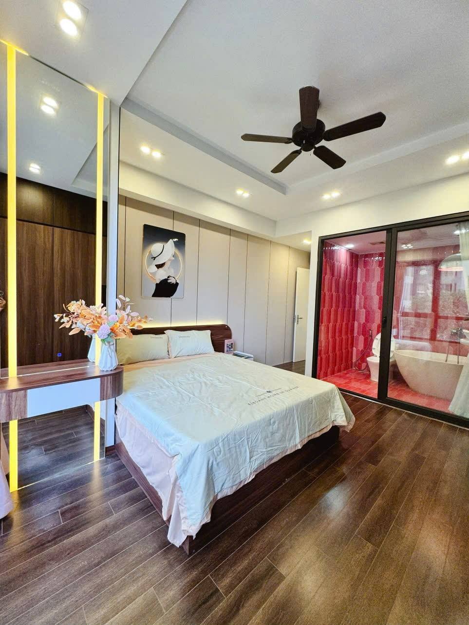 Bán Căn Hộ Times City - 105m2 - 4PN - Giá Tốt - 035.752.2608