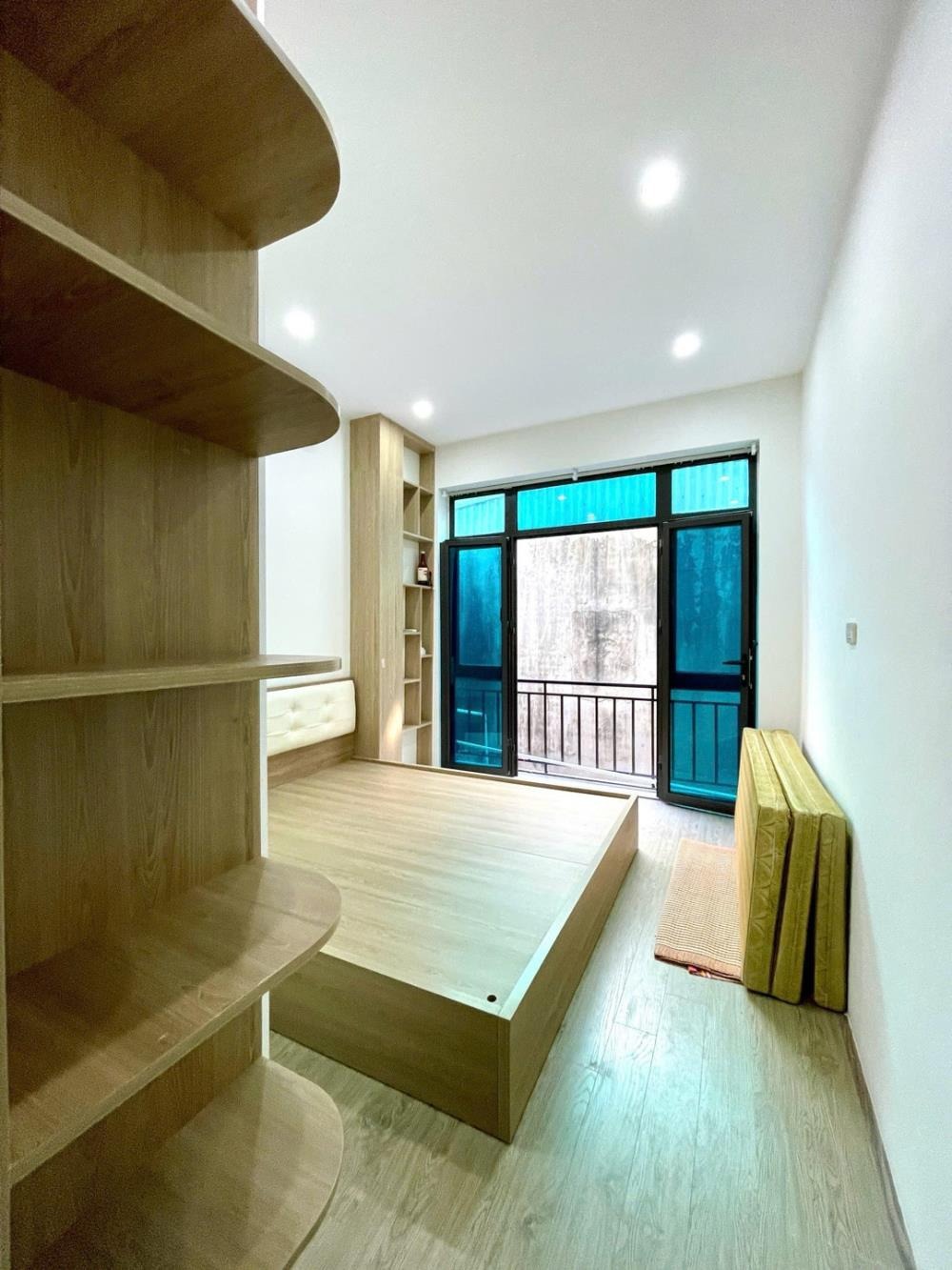 Bán nhà ngõ Thịnh Quang Đống Đa 37m2, 7.8 tỷ - Vị trí đẹp, tiện nghi đầy đủ
