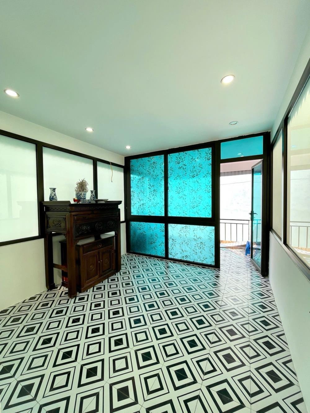 Bán nhà ngõ Thịnh Quang Đống Đa 37m2, 7.8 tỷ - Vị trí đẹp, tiện nghi đầy đủ