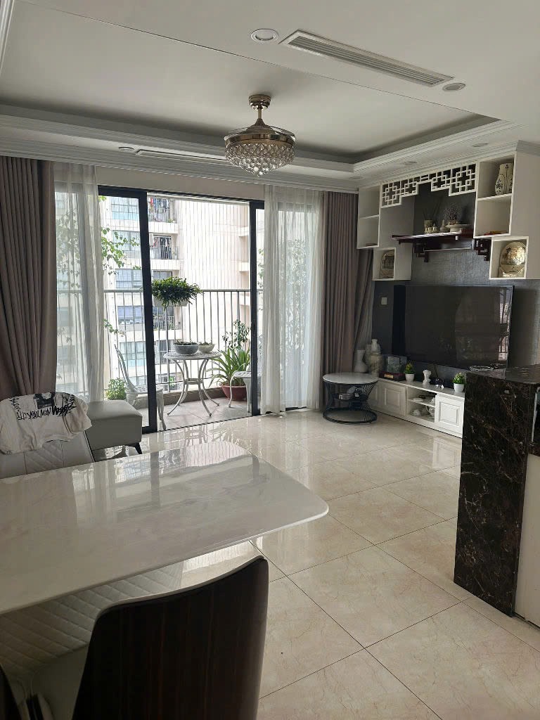 Căn hộ 3PN VinHomes D’Capitale - View Hồ - Giá Tốt - 0366.976.888