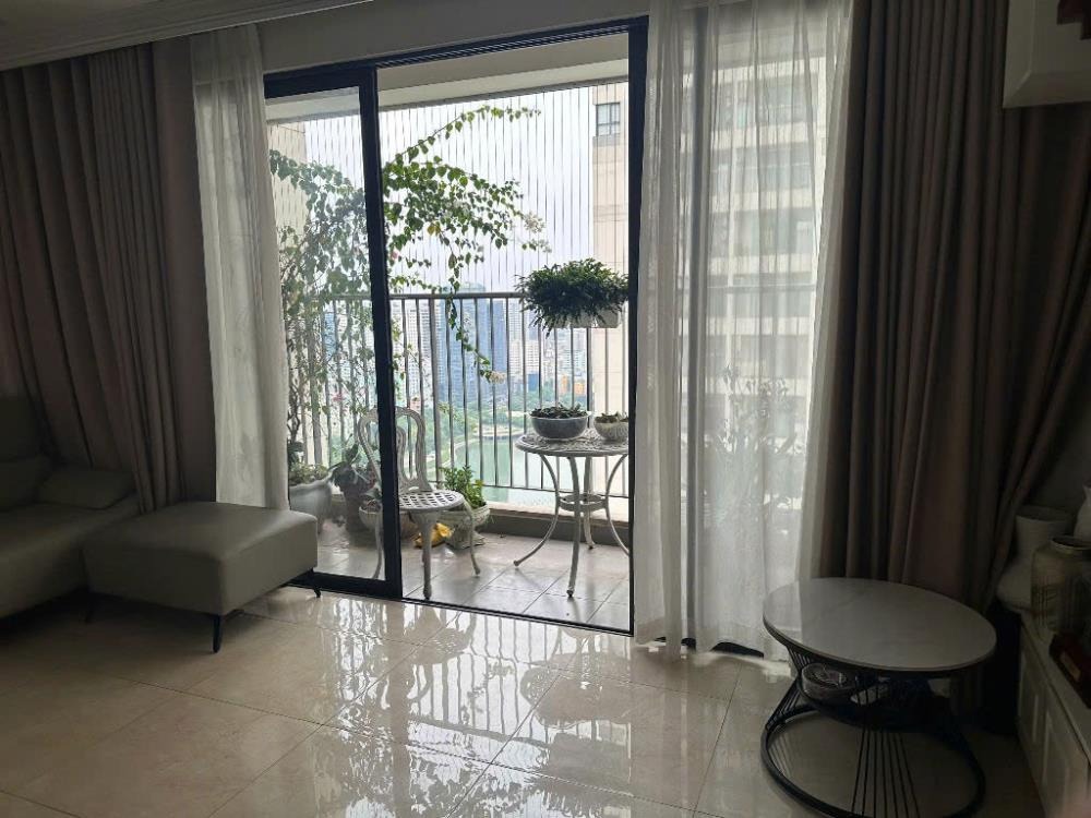 Căn hộ 3PN VinHomes D’Capitale - View Hồ - Giá Tốt - 0366.976.888