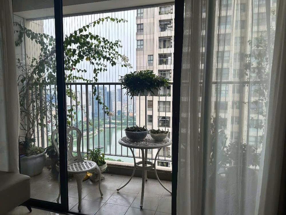 Căn hộ 3PN VinHomes D’Capitale - View Hồ - Giá Tốt - 0366.976.888