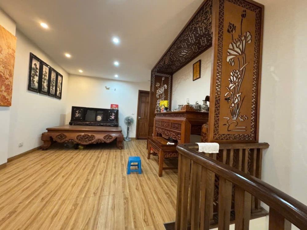 Bán Nhà Phân Lô Đội Cấn - 4 Tầng - 18 Tỷ - Vị Trí Đẹp