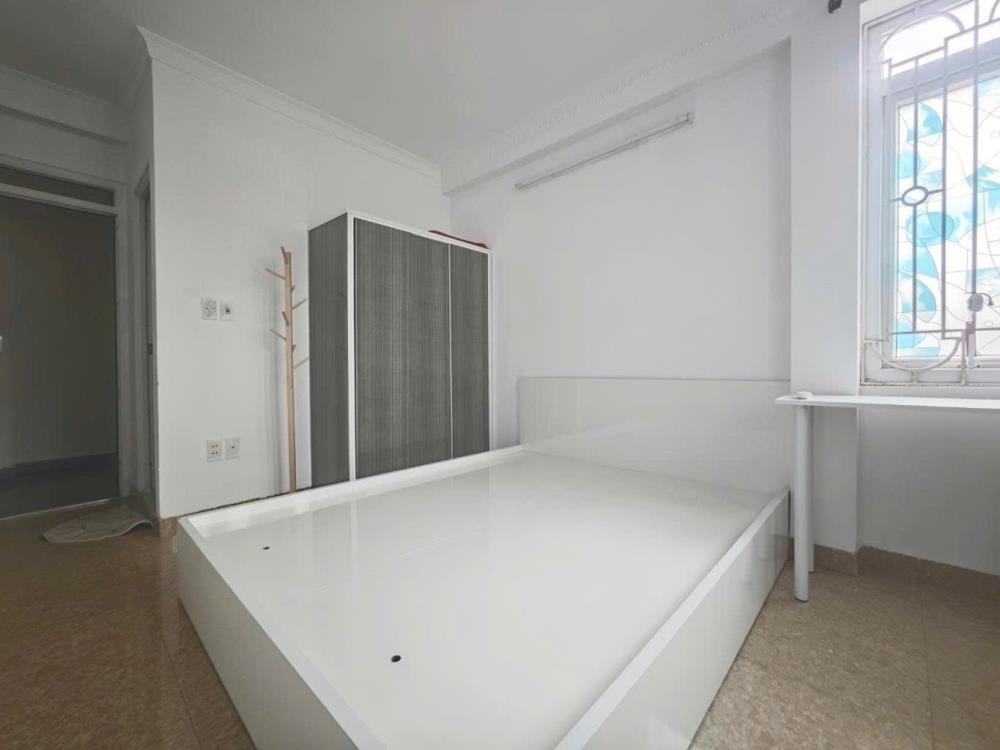 Bán nhà Ba Đình - Vị trí Đỉnh, Gần Lăng Bác, Giá Tốt