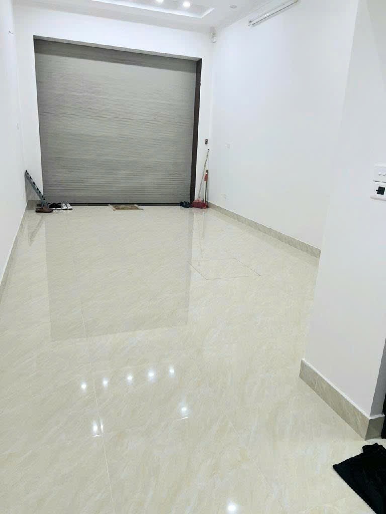 Mặt Ngõ Kinh Doanh Cầu Giấy - 6 Tầng Thang Máy, Vị Trí Đắc Địa