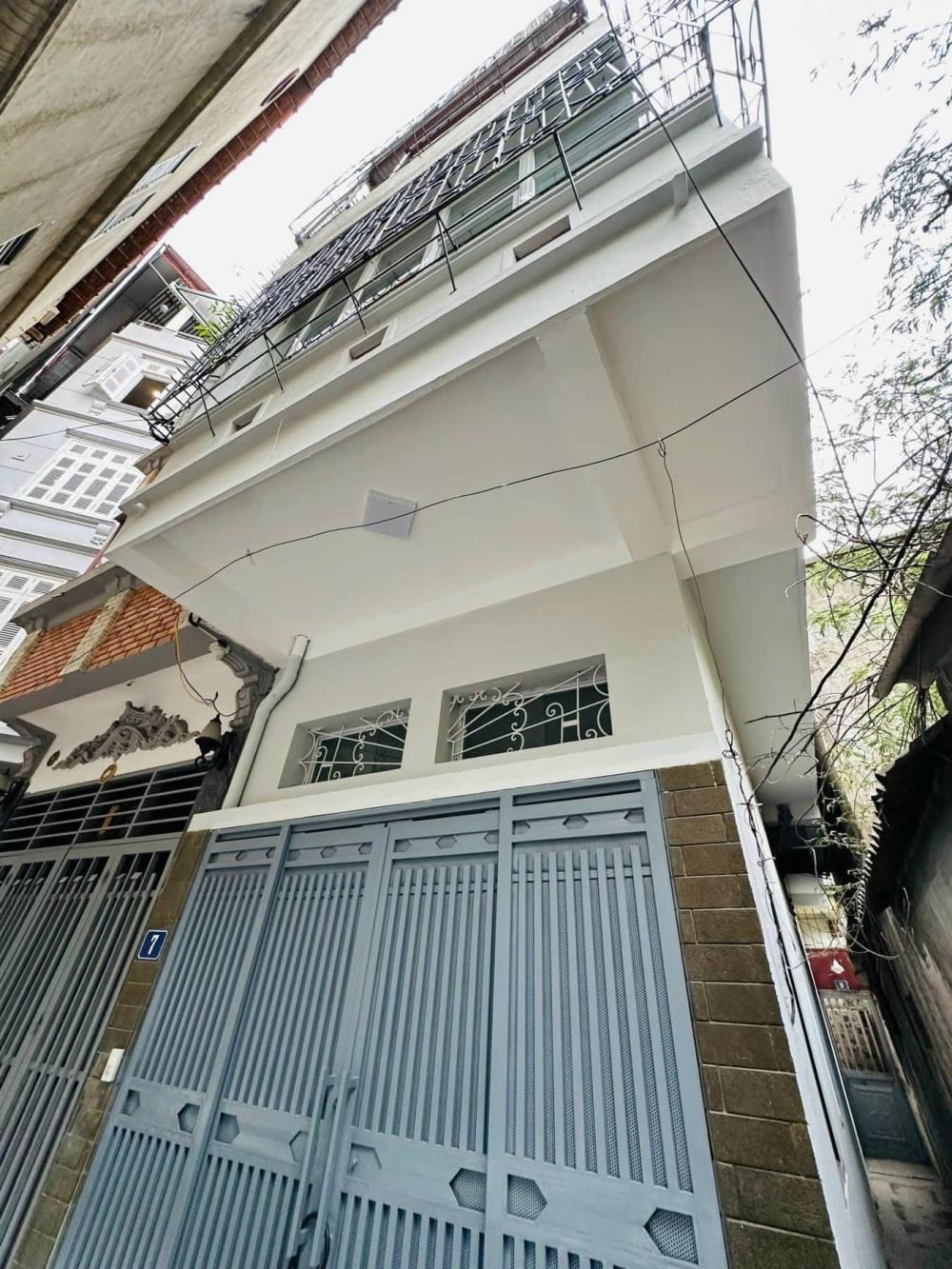 Lô Góc Đất Vàng 50m² - 4 Tầng, Vị Trí Đắc Địa, Giá 8.9 Tỷ - Ngõ Rộng, Gần Phố