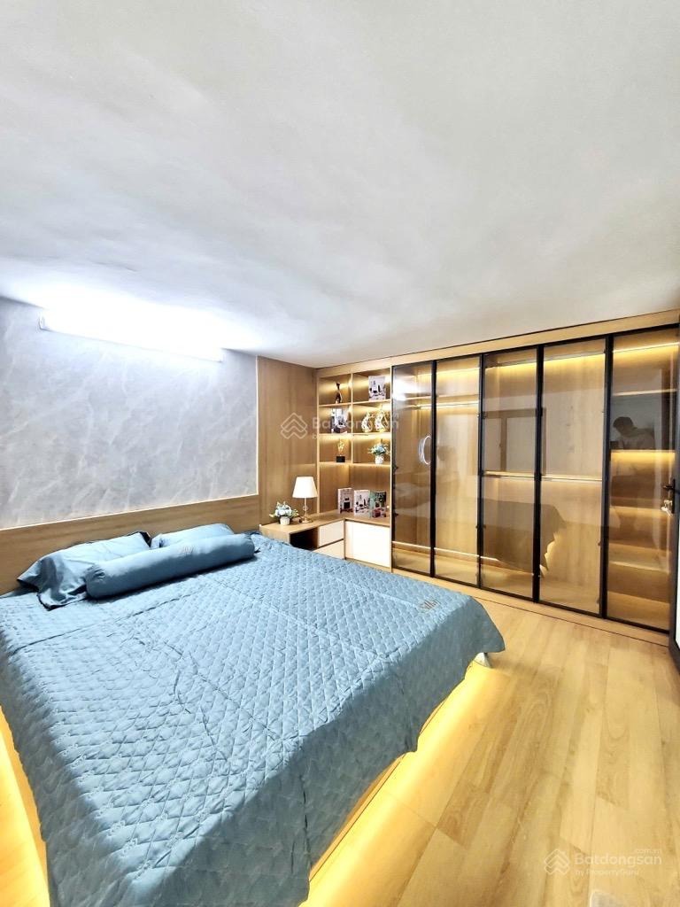 Nhà Lò Đúc - 5 Tầng, Ô Tô Đỗ Cửa, Sổ Đỏ, Gần Đại Học & Bệnh Viện