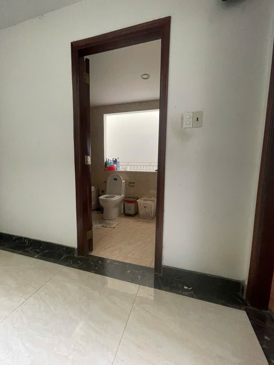 Bán nhà khu đô thị mới Phạm Hùng, 1 hầm, 3 lầu, Full nội thất - 9 tỷ