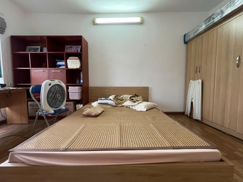 Bán Căn Hộ 107m² Mỹ Đình 1 - 3PN, Nội Thất Cao Cấp, Giá 7.68 Tỷ