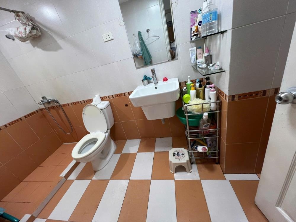 Bán Căn Hộ 107m² Mỹ Đình 1 - 3PN, Nội Thất Cao Cấp, Giá 7.68 Tỷ