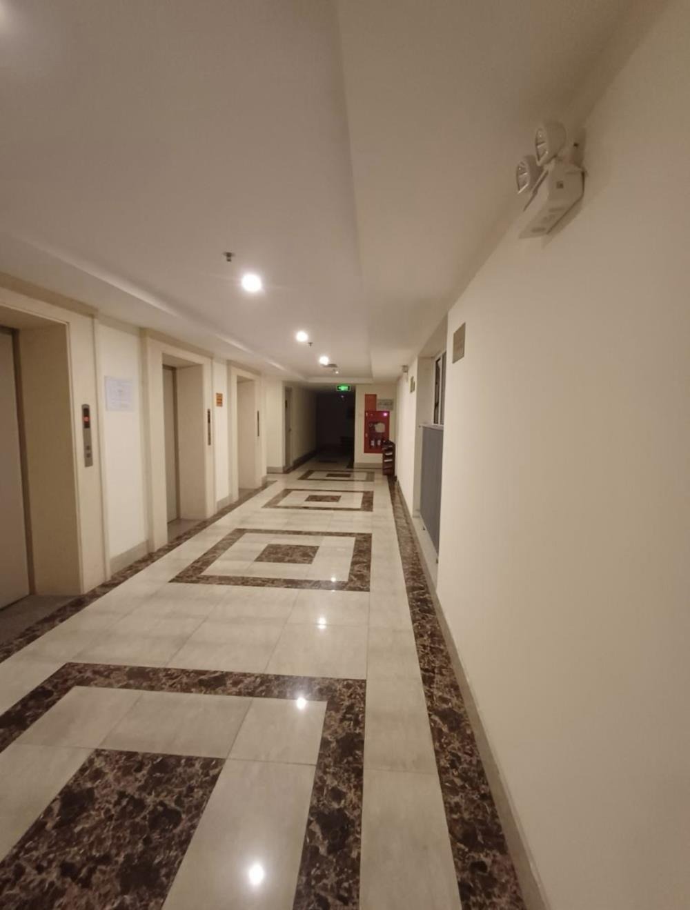 Căn hộ 99m2 - 2PN - 2VS - Tầng Trung - Ban Công Đông Nam - Phú Gia