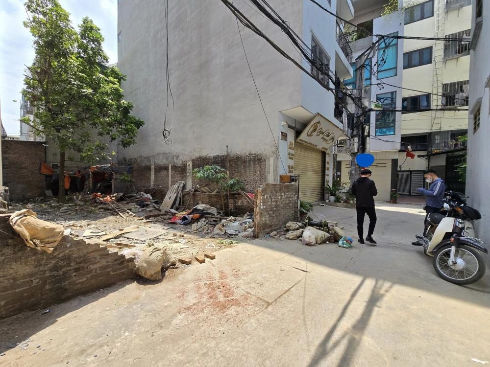 Bán Đất Phú Diễn 92m² Mặt Tiền 6m - Ô Tô Đỗ Cửa - Giá 14.95 tỷ