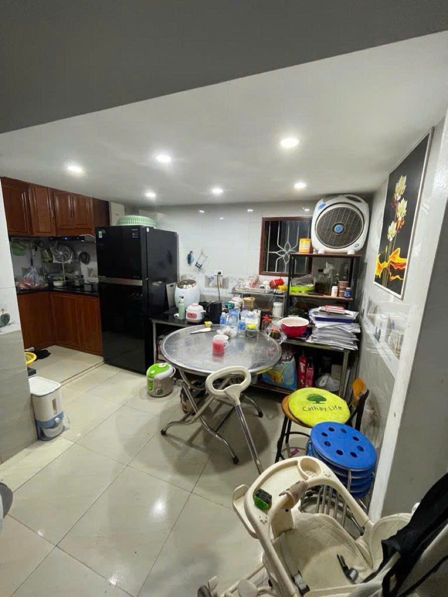 Nhà Đẹp Dân Xây - View Biệt Thự Vinhome - VF3 Kinh Doanh Sầm Uất