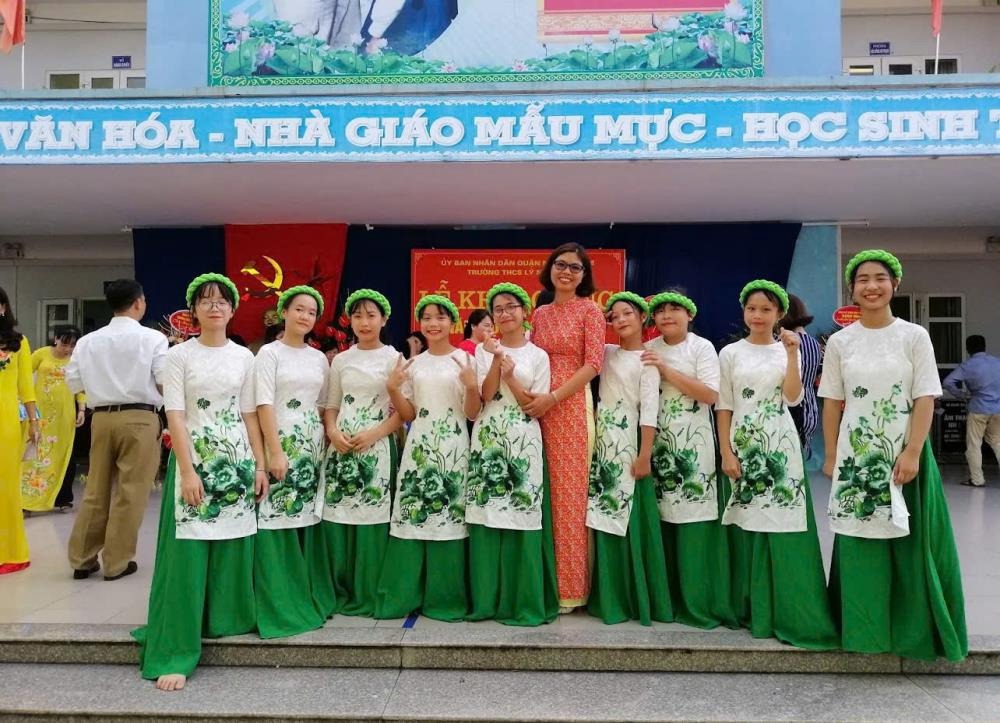 Bán nhà cực đẹp, an ninh, giao thông thuận tiện - Tây Mỗ