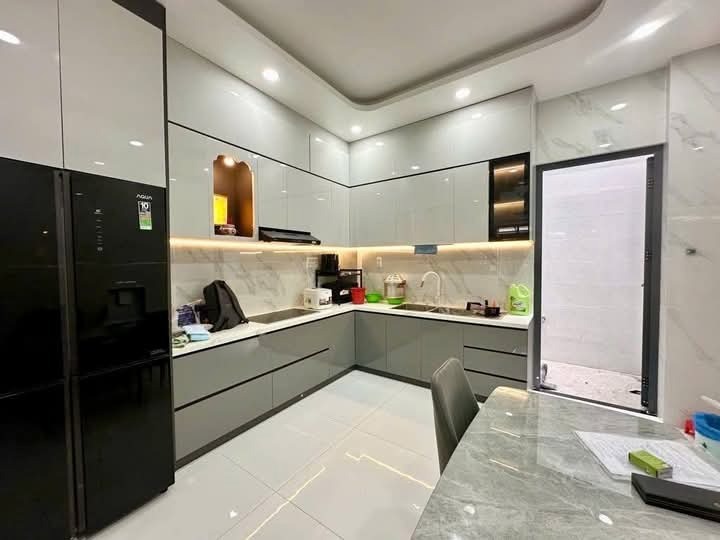 Bán nhà Quận 3, Nguyễn Đình Chiểu, 50m2, 8 tỷ - Pháp lý chuẩn, Vị trí đẹp