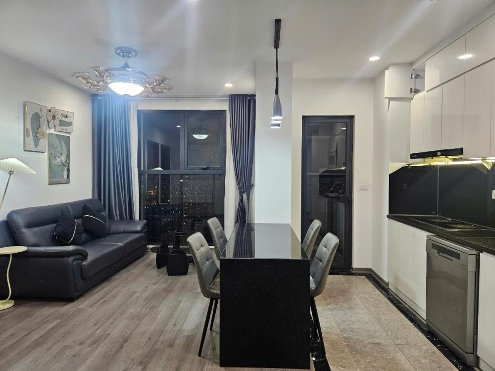 Căn Hộ The Emerald 180 Đình Thôn: 3PN, Full Nội Thất, Giá 7.3 Tỷ