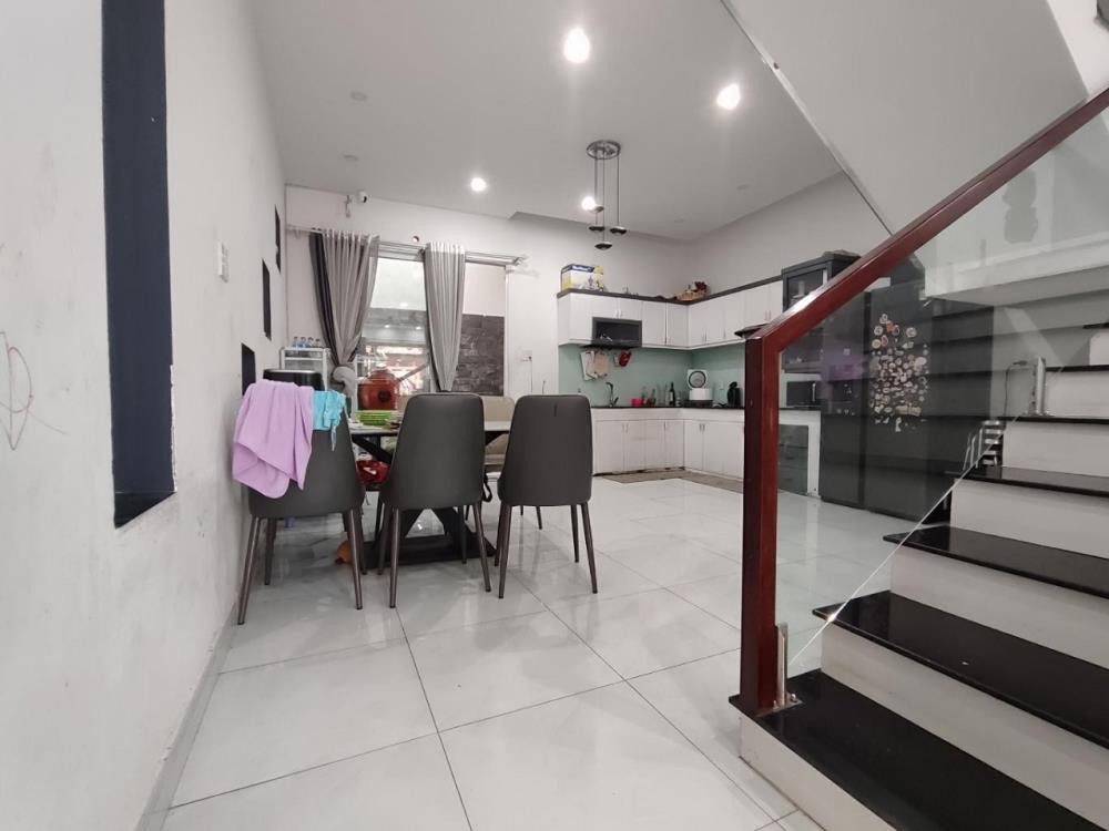 Bán Nhà Hẻm 261 Đình Phong Phú, Quận 9 - 80m2, 7 tỷ - Vị Trí VIP