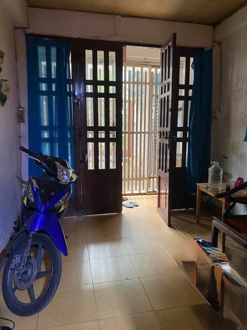Bán Nhà 1 Lầu Quận 8: Đường Lê Quang Kim, 3x8.8m, Giá Tốt