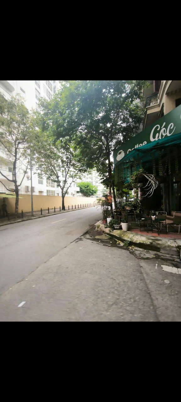 Bán Nhà Phân Lô 34.6m2, 5 Tầng, Cầu Giấy - Vị Trí Đẹp, Ô Tô Tránh