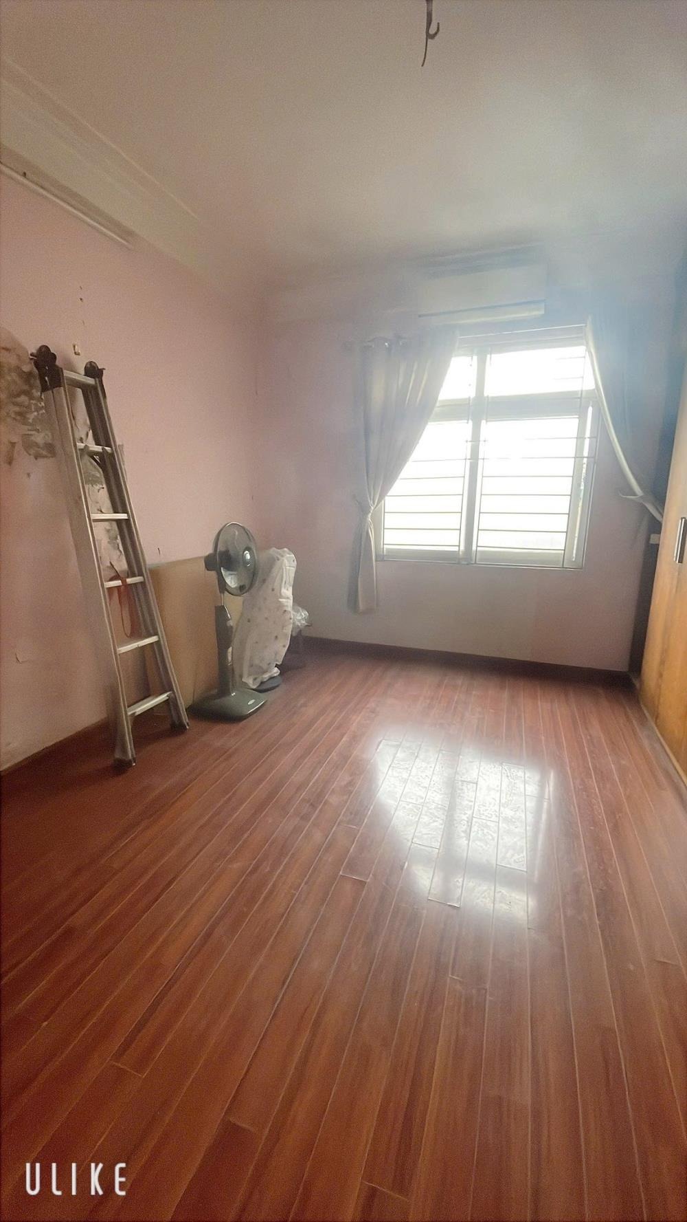 Bán Gấp Nhà Nguyễn Chính - Tân Mai 4 Tầng, 30m2, Oto Giá 5.25 Tỷ