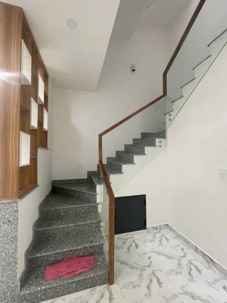 🌟 Nhà phố 56m² Nguyễn Quý Anh, Sổ Riêng, Giá 6.8 tỷ 🌟