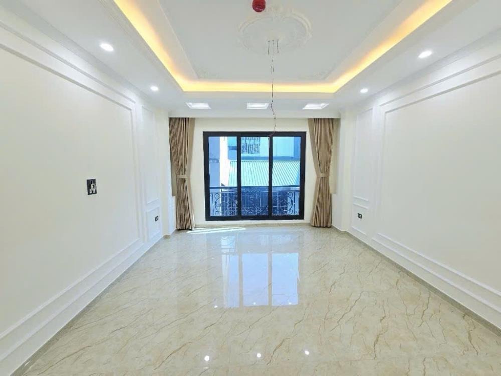 Siêu phẩm Đội Cấn: Vừa ở VIP, vừa cho thuê - 7 tầng thang máy, vị trí đắc địa