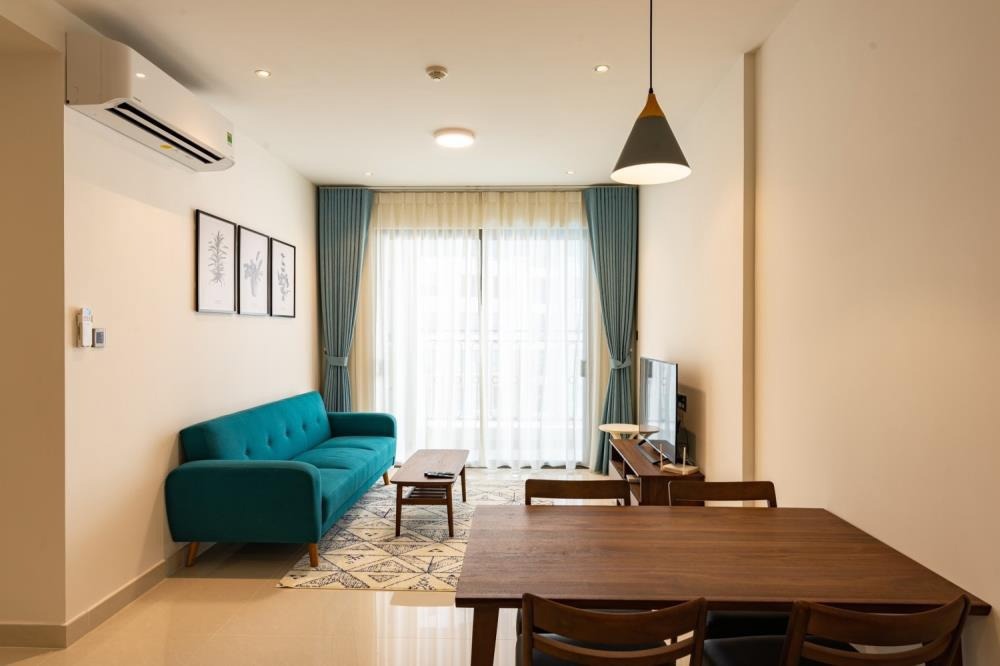 Căn Hộ 2PN, 1.7 Tỷ View Hồ Bơi, Gần Sân Bay TSN - Full Nội Thất, Pháp Lý Sổ Hồng
