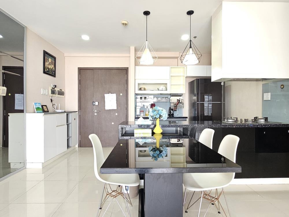 Căn Hộ View Sân Bay, 2PN Full Nội Thất, Giá 1.75 Tỷ - Vị Trí Đắc Địa