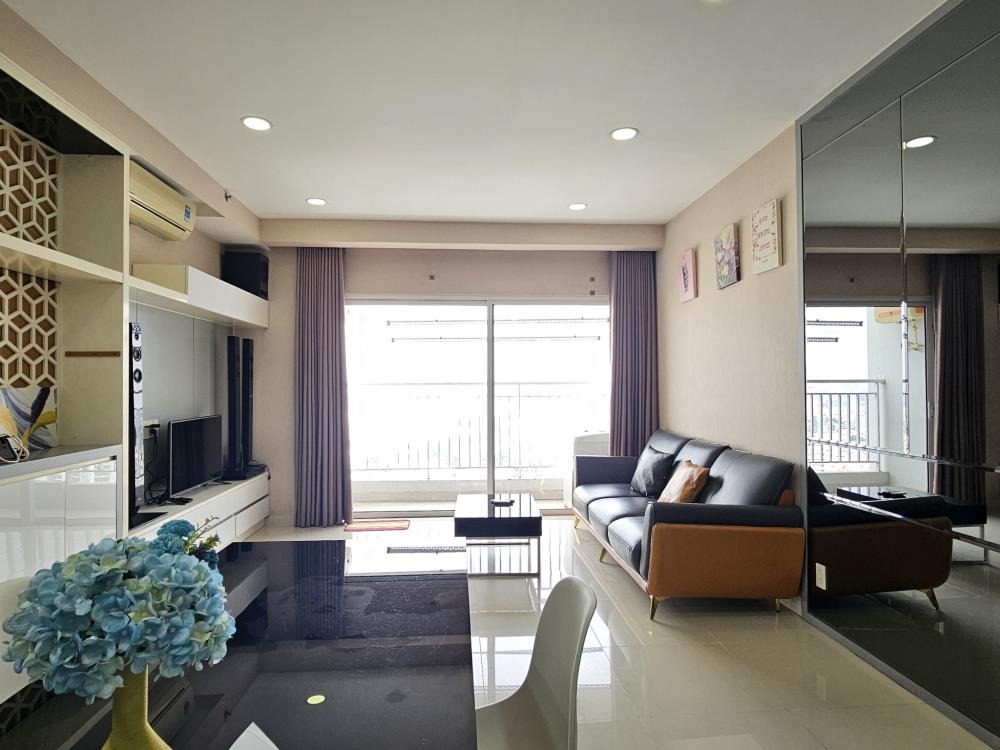 Căn Hộ View Sân Bay, 2PN Full Nội Thất, Giá 1.75 Tỷ - Vị Trí Đắc Địa