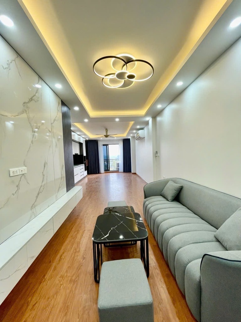 Bán nhà Bắc Từ Liêm 6 tầng, thang máy, ô tô tránh nhau, view đẹp - Giá 17.5 tỷ